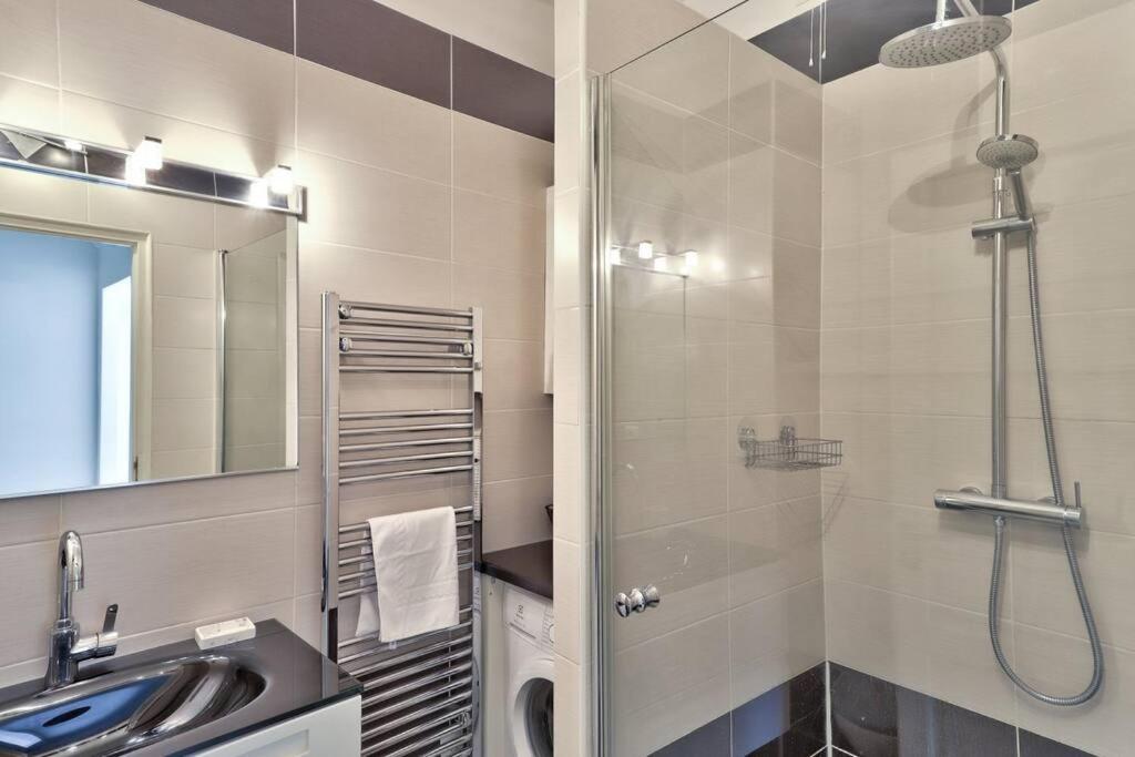 L29 Lenval Beach At 1Min Walk To Sea Front Ac Balcony Nice Eksteriør bilde